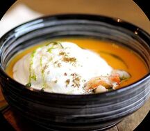 Тыквенный крем-суп с креветками