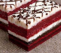 Пирожное Красный бархат