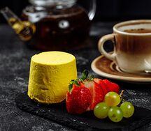 Пирожное Манго-маракуйя