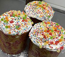 Кулич с цукатами