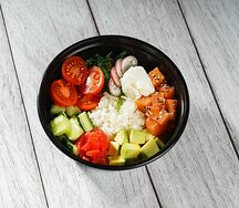 Поке с лососем