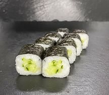 Мини-ролл с огурцом