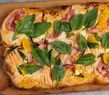 Римская пицца Лосось с апельсином и беконом