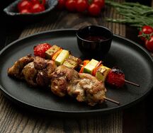 Шашлык из курицы с овощами