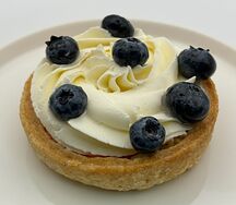 Мини-тарт с голубикой