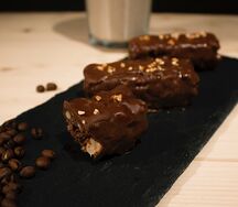 Батончик Сникерс в шоколадной глазури без сахара