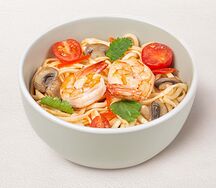 Wok L Том ям с креветкой