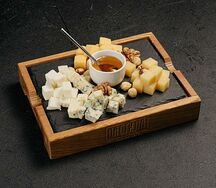 Сырное плато