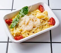 Половинка Mac & Cheese креветка