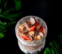 Ванголе в сливочно-клубничном соусе