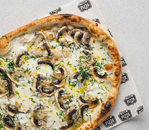 Классическая пицца с шампиньонами