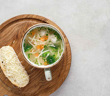 Суп с лапшой и фрикадельками