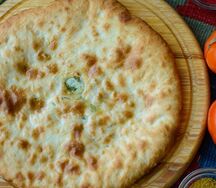Осетинский пирог с картофелем и сыром