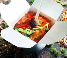 Шаурма в боксе с курицей