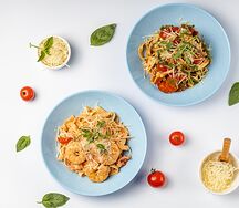 Паста с креветками и чесночным соусом