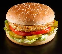 Бургер с цыпленком