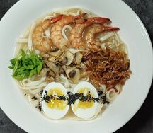 Рамэн с королевскими креветками