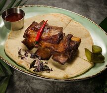 Томленые говяжьи ребра