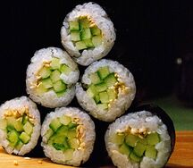 Ролл огурец