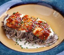 Паста с угрем в сливочно-ореховом соусе