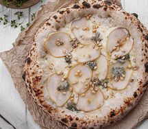 Груша-горгонзола