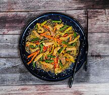 Фунчоза с курицей