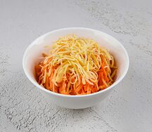 Салат из моркови с сыром