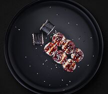 Хосомаки с угрем