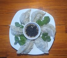 Жареные пельмени