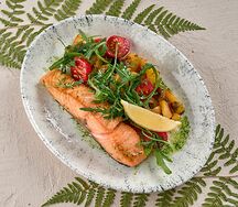 Стейк из лосося с трестино 