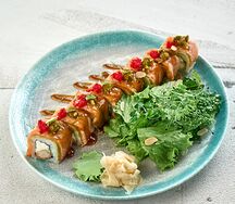 Никкей с лососем татаки