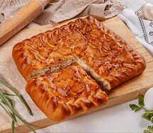 Пирог с курицей и грибами