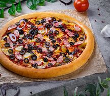 Пицца Солянка