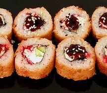 Ролл Жареный краб с икрой