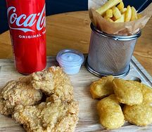 Комбо с фри закусками