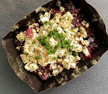 Свекольный салат с сыром