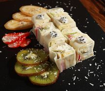 Клубник, яблоко и киви