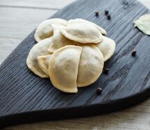 Пельмени с олениной