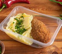 Котлета по-киевски с картофельным пюре