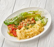 Скрэмбл с креветками