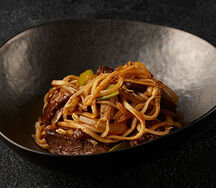 Удон с говядиной