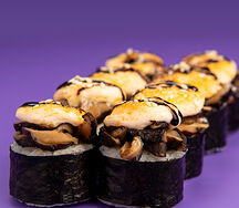 Запеченный ролл с грибами шиитаке