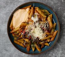 Паста с говядиной и овощами