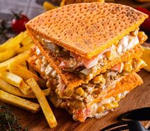 Кукурузная кесадилья с курицей