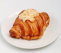 Миндальный круассан