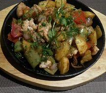 Жаркое со свининой