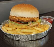 Комбо Бургер с говяжьей котлетой