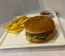 Бургер сырная курочка
