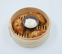 Жареные манты с мясом и тыквой 
