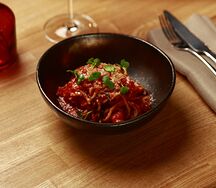 Спагетти с томатным соусом Аррабьята